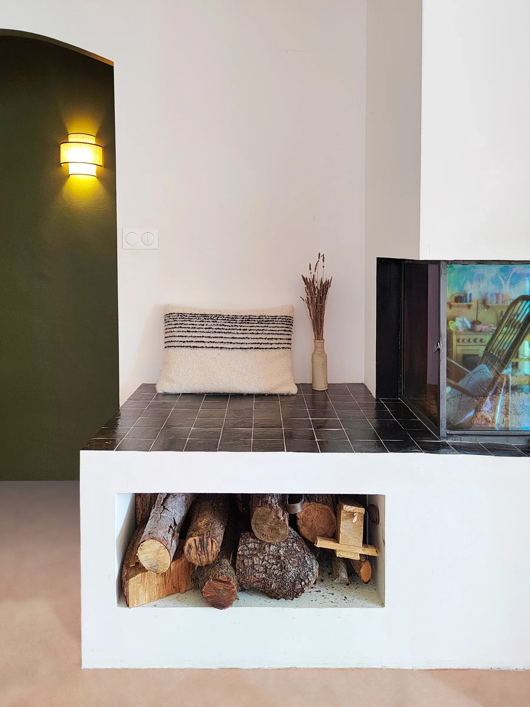 projet architecture interieure eoures insert avec niche pour stere de bois